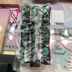 Essence  lash princess mascara